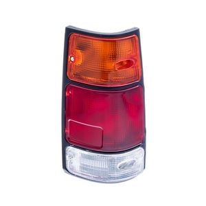 FAROL TRASERO BISEL NEGRO DERECHO