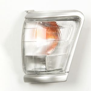 FAROL ESQUINERO IZQUIERDO